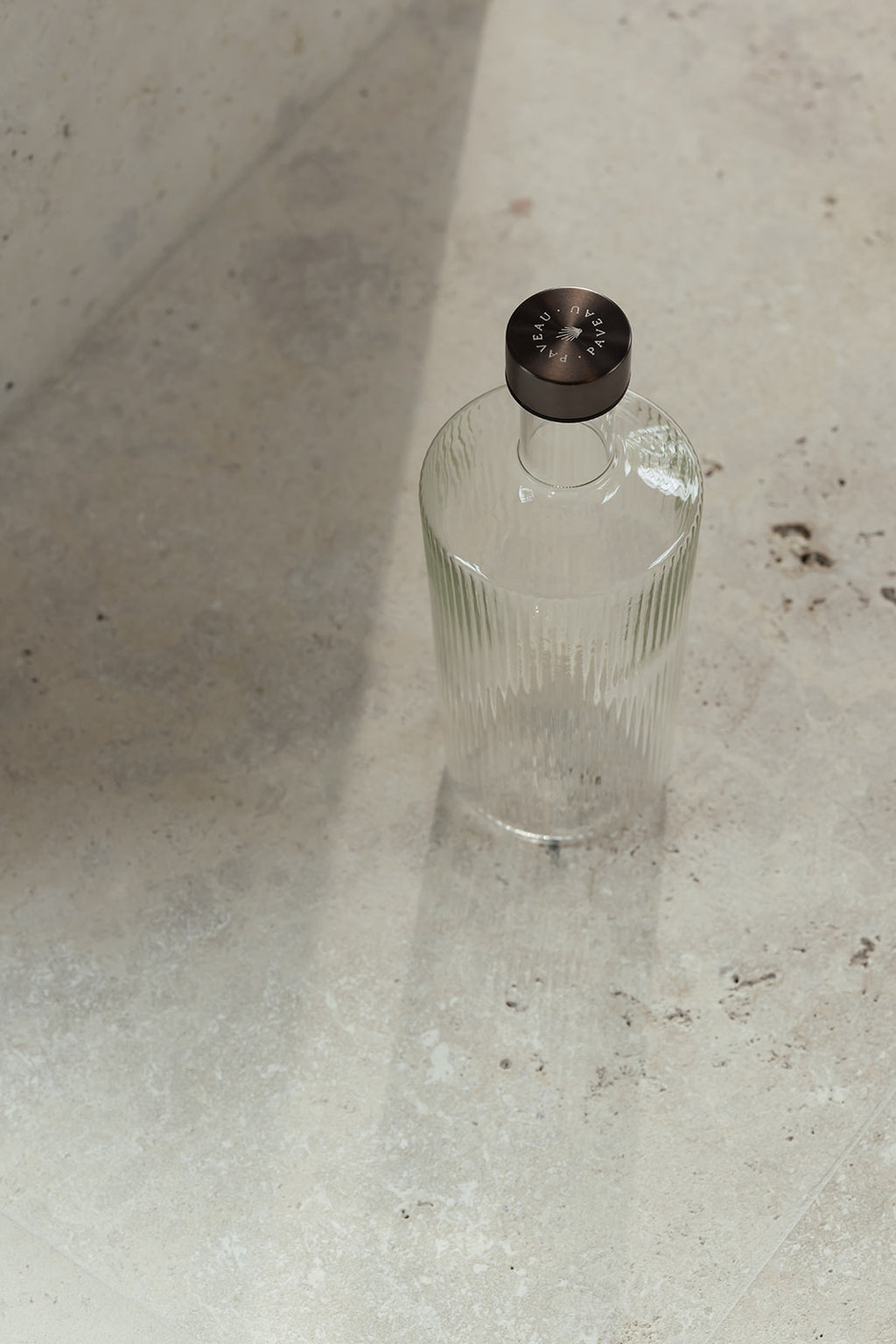 Ribbed Flasche White Haven