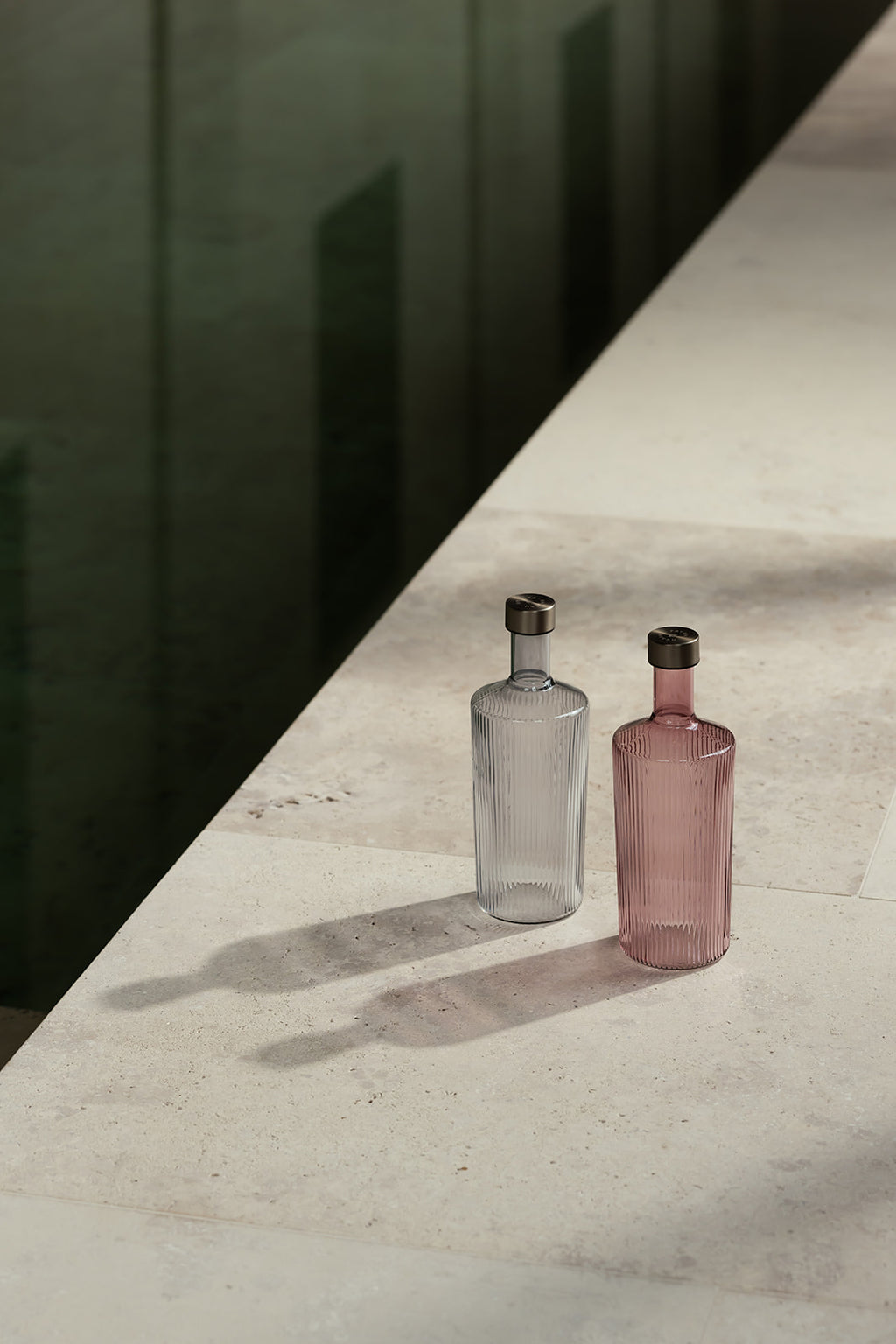 Ribbed Bottle Broome